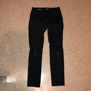 Black skinny jeans from Ann Taylor Loft